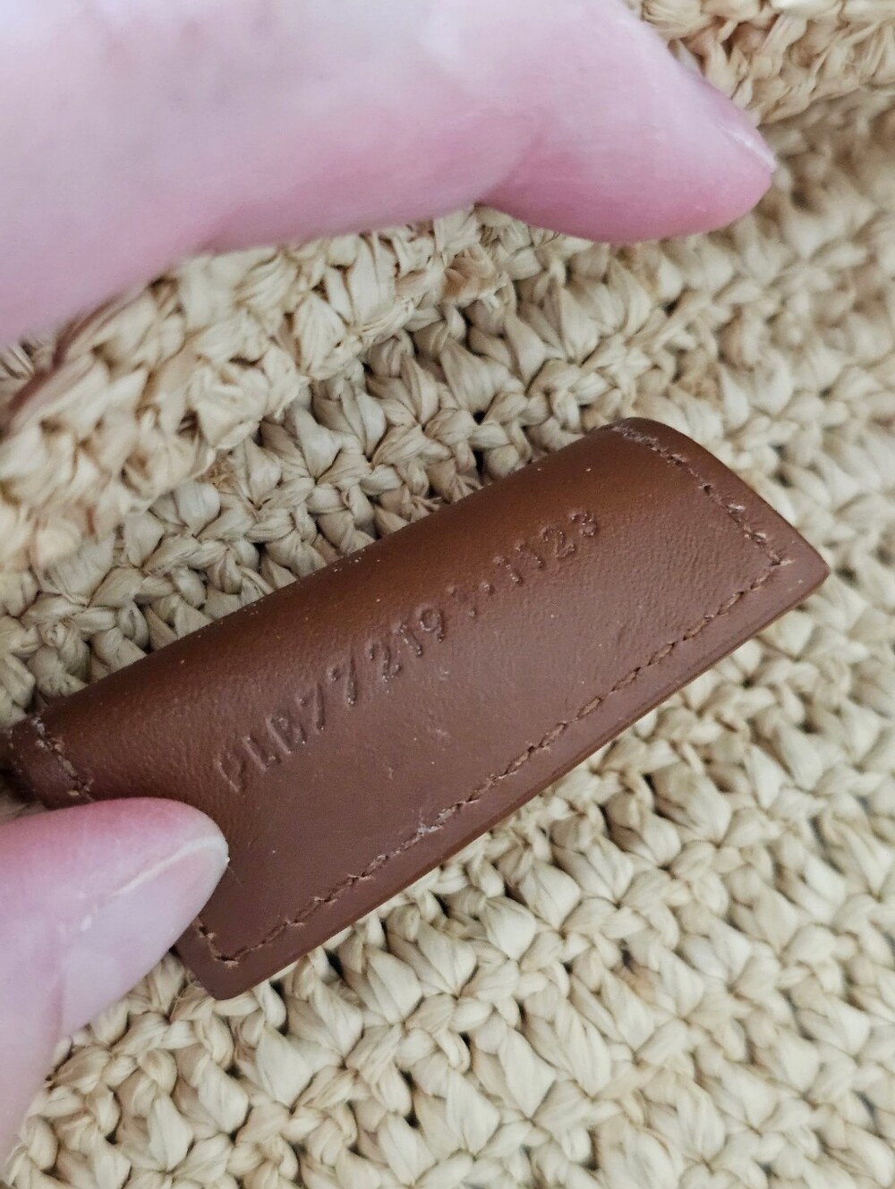 Small YSL Raffia Clutch - Picture 10 of 16